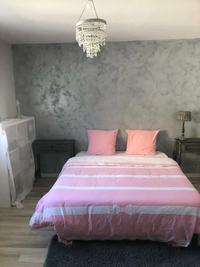 Homestay Chambre Confort Saint-Andre-de-Corcy